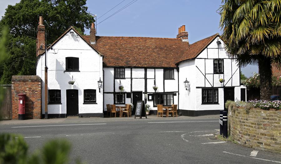 The Crown at Bray - Maidenhead - Visit Windsor